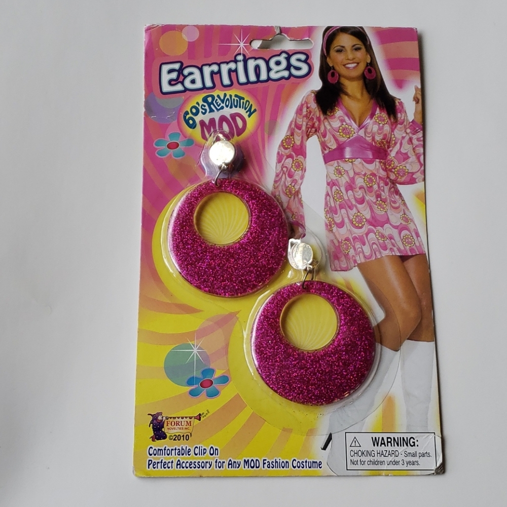🔥4/$20 NWT 60's Pink Sparkle Hoop Clip On Earring